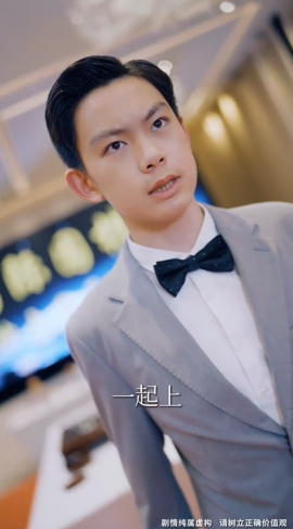 沒想到吧姐姐，我就是棋神